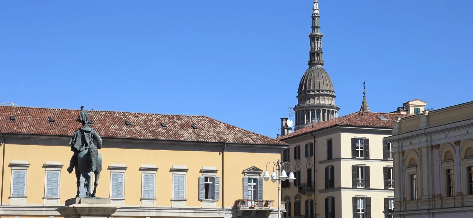 Noleggio gruppi elettrogeni generatori di corrente Novara